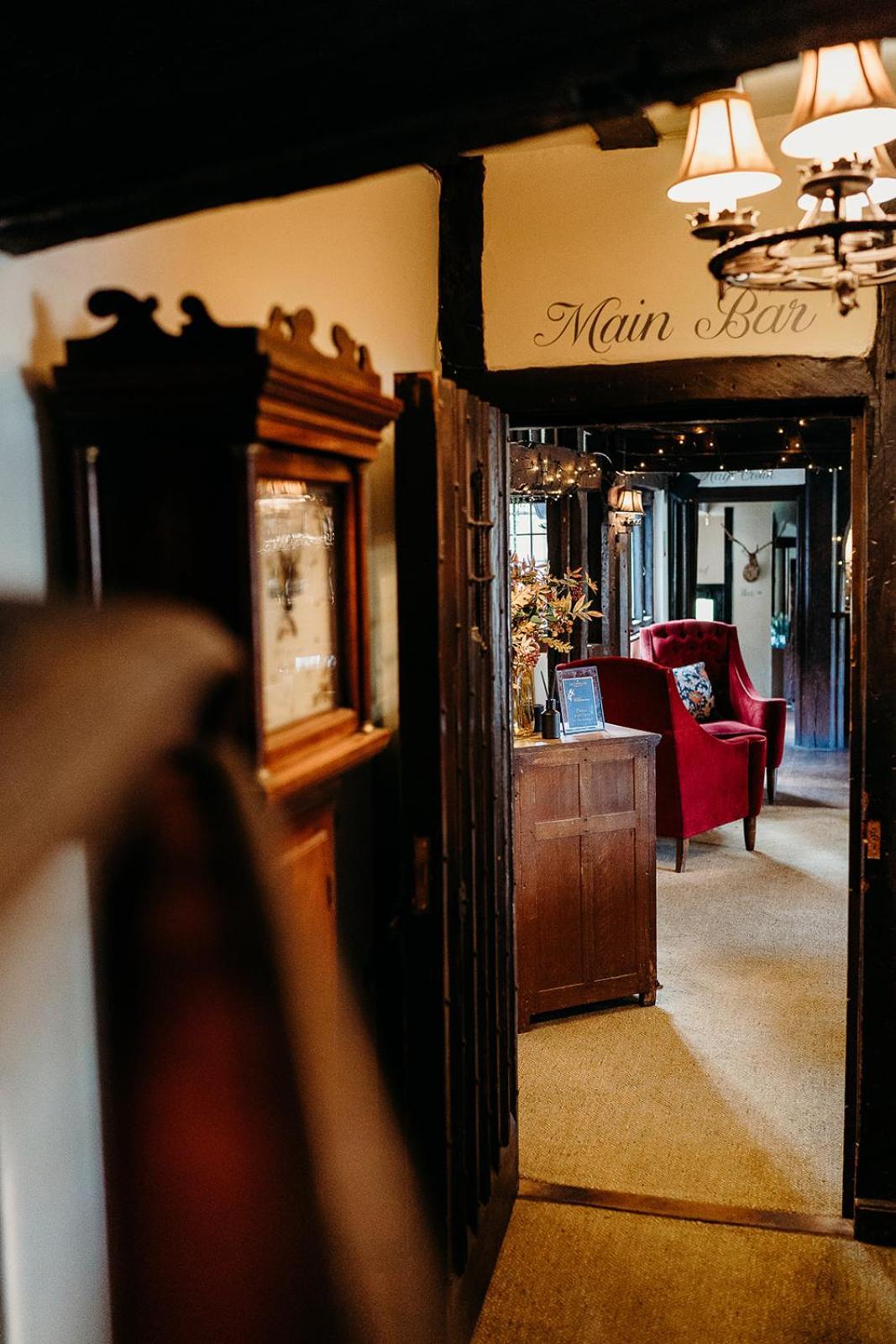 The Crown Inn Chiddingfold Ngoại thất bức ảnh